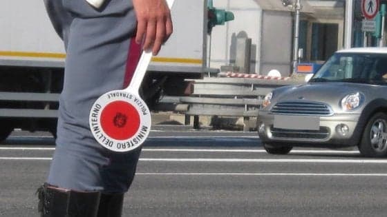 Controlli Polizia stradale, 4 conducenti guidavano in guida in stato di ebbrezza alcolica