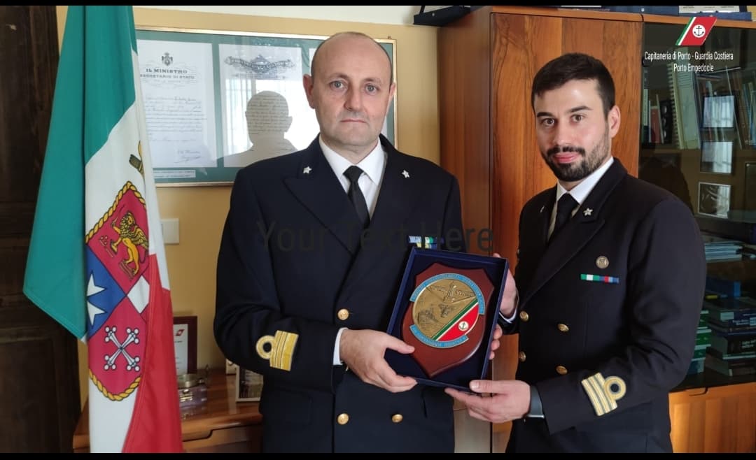 Il Comandante Antonio Ventriglia visita l’Ufficio Circondariale Marittimo di Licata