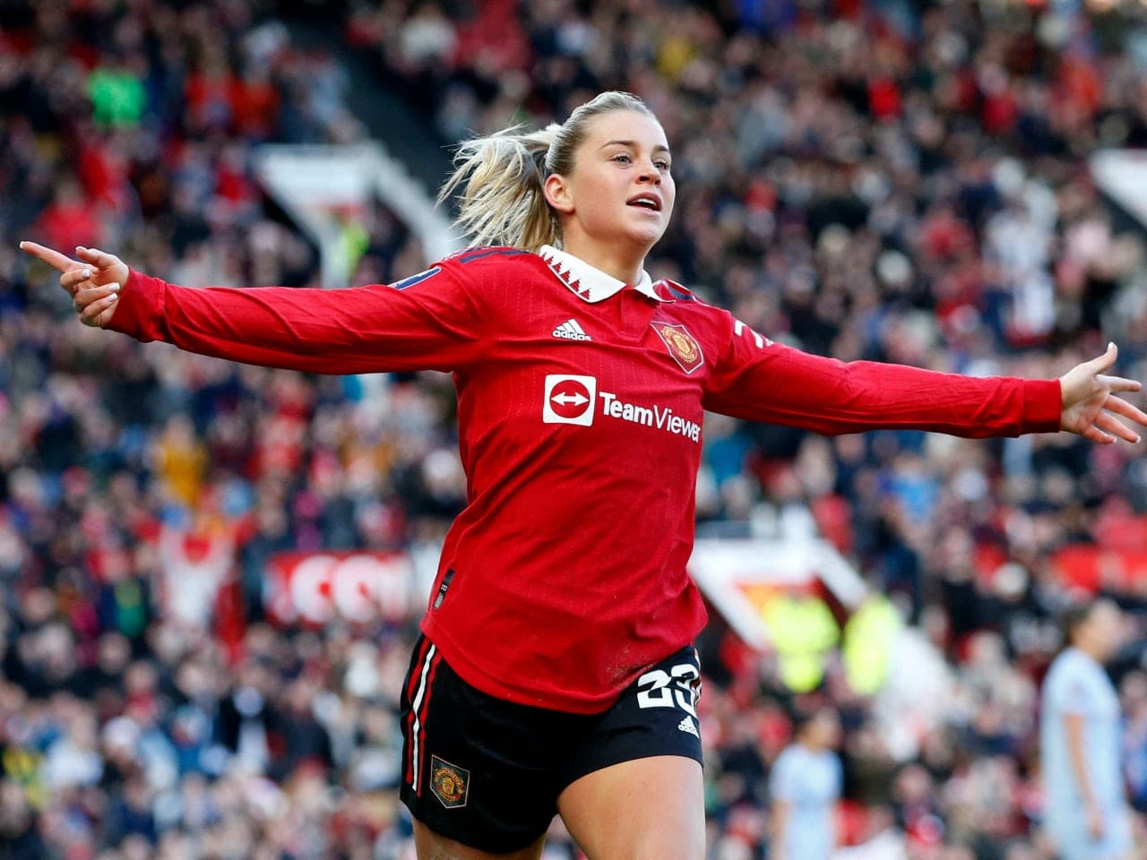 ALESSIA RUSSO E IL SOGNO INGLESE DEI MONDIALI DI CALCIO FEMMINILE
