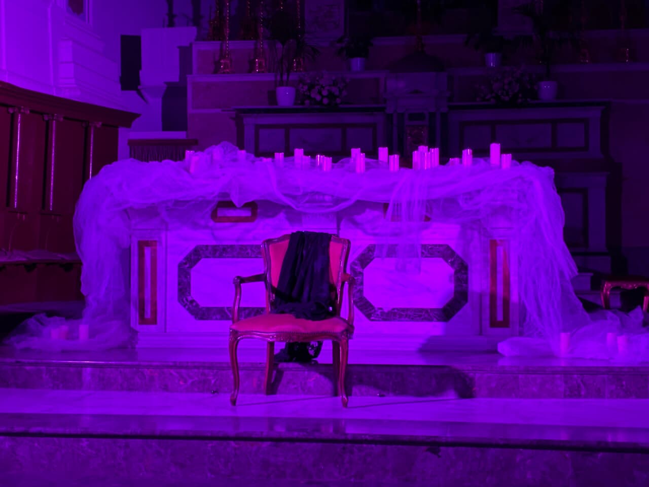 “Anime”, nella Chiesa Madre di Favara il teatro diventa memoria: emozioni e applausi per le vittime innocenti della mafia
