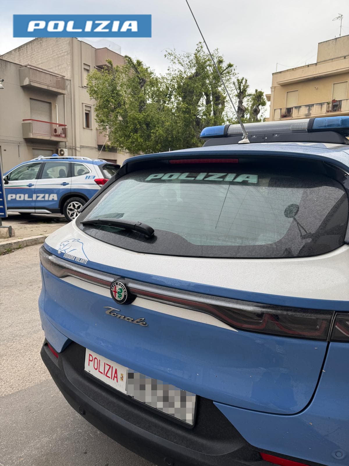 Ruba 5 confezioni di spazzolini elettrici, la Polizia di Stato interviene e recupera la merce